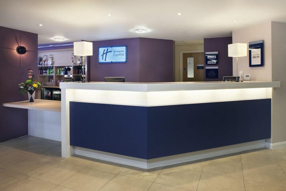 Holiday Inn Express Norwich By Ihg Drayton  Exterior photo